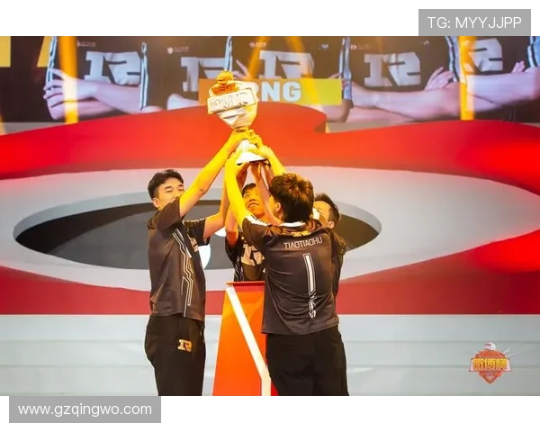 RNG在冠军杯积分榜上以100分稳居第一展现强大实力