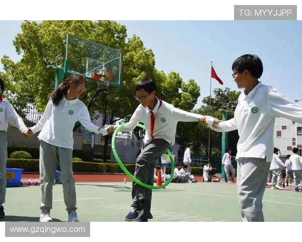 张敏独家分享滑板技巧与心得体会助你轻松掌握滑板运动的乐趣与挑战