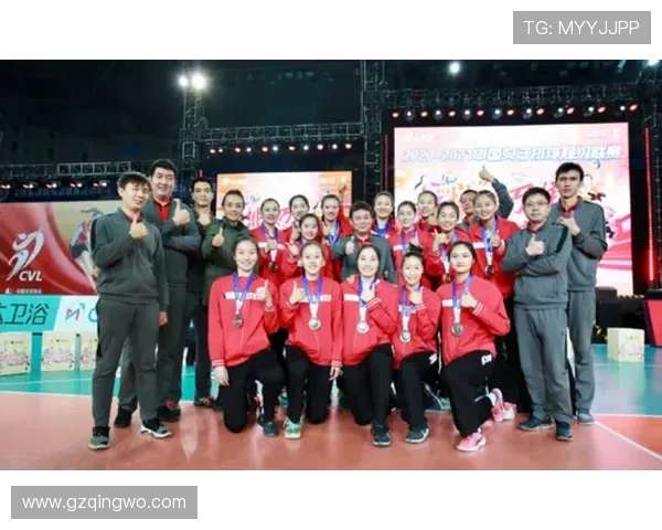 成都排球队的默契配合与战术分析探讨 成都排球队的默契配合与战术分析探讨