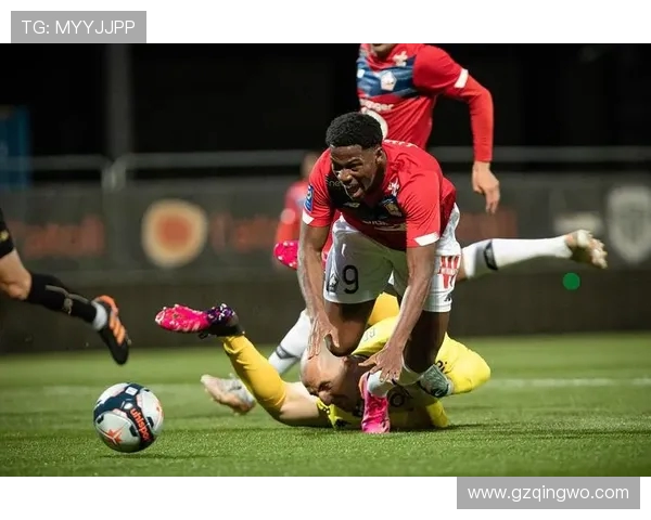 法甲焦点战雷恩主场迎战昂热双方争夺宝贵积分的激烈对决