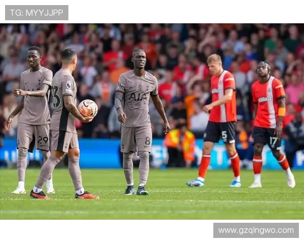 温布尔顿与卢顿的精彩对决揭示英超新赛季的竞争格局与球队实力对比