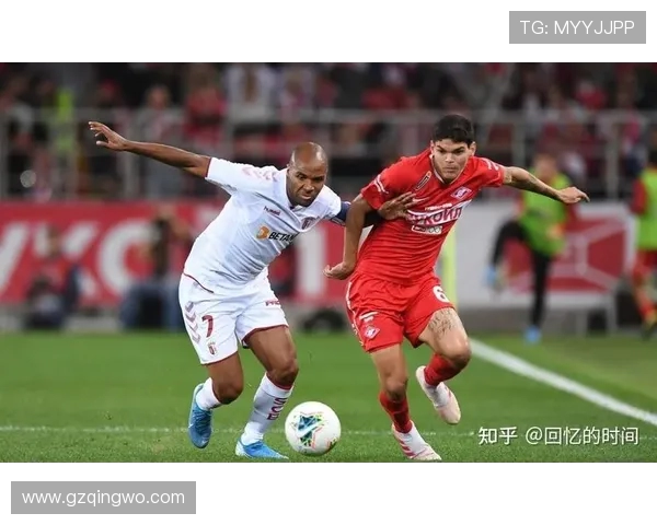 苏维埃翼与莫斯巴达的巅峰对决谁将书写新的传奇篇章 苏维埃翼与莫斯巴达的巅峰对决谁将书写新的传奇篇章