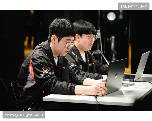 TES以81分稳居世界大师赛积分榜首位竞争愈发激烈